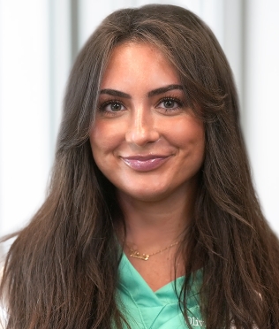 Olivia Mancini Headshot